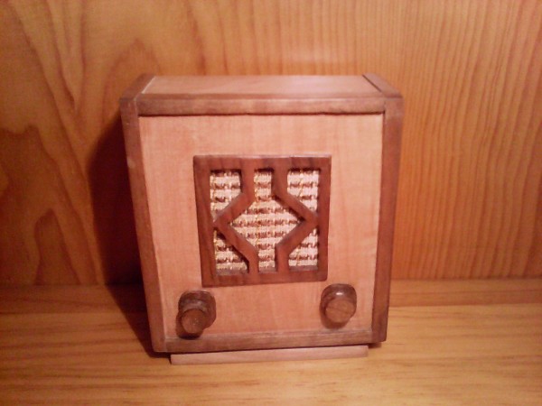 Radio miniatura Savigiano 80