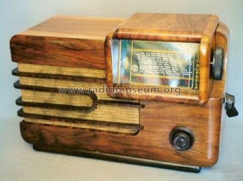 La radio Superla 537