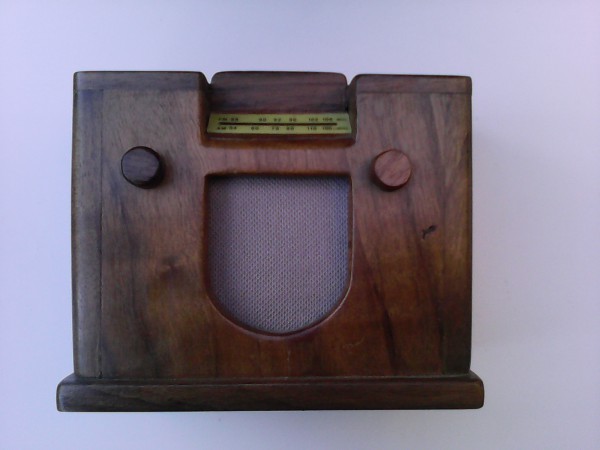 Radio en miniatura Watt mod. Vittoria