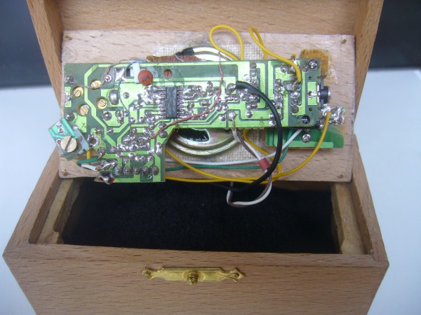 circuito interno radioen miniatura-
