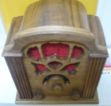 Radio en miniatura Allocchio Bacchini 53