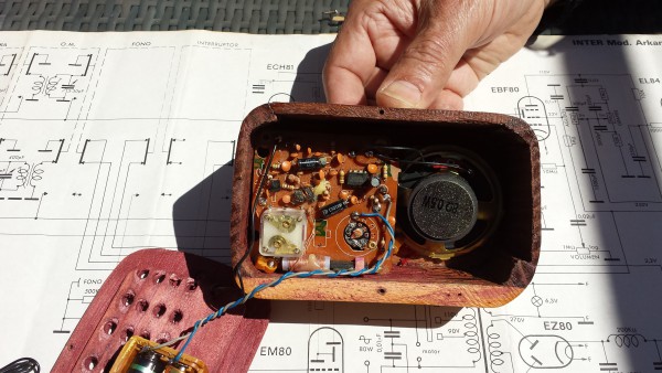 Radio en miniatura Geloso 26 g48