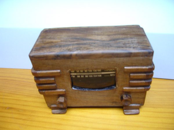 Radio en miniatura anos 40