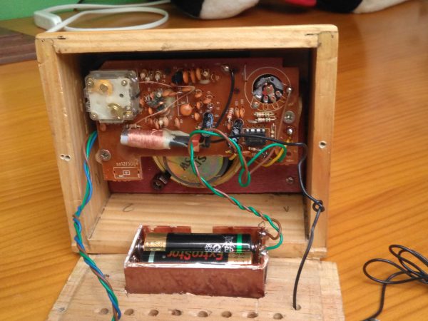 radio en miniatura diseño propio