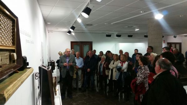 Exposición: La radio: Un viaje en el Tiempo