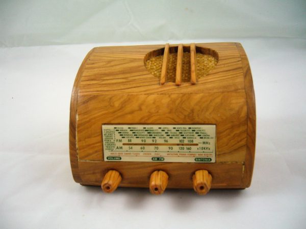 Radio en miniatura Ducati